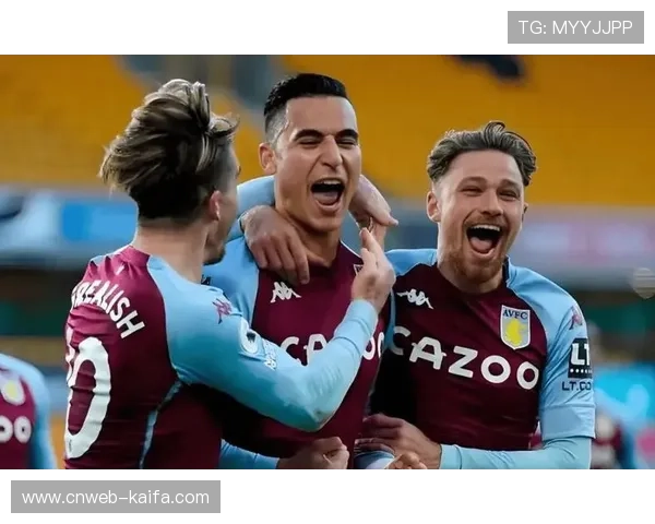 维拉主场稳健防守，两球击败以色列球队