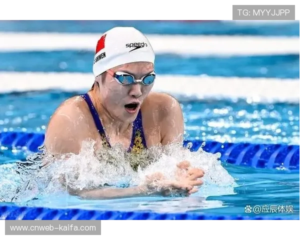 老将叶诗文泳池转身瞬间，十年坚守诠释热爱